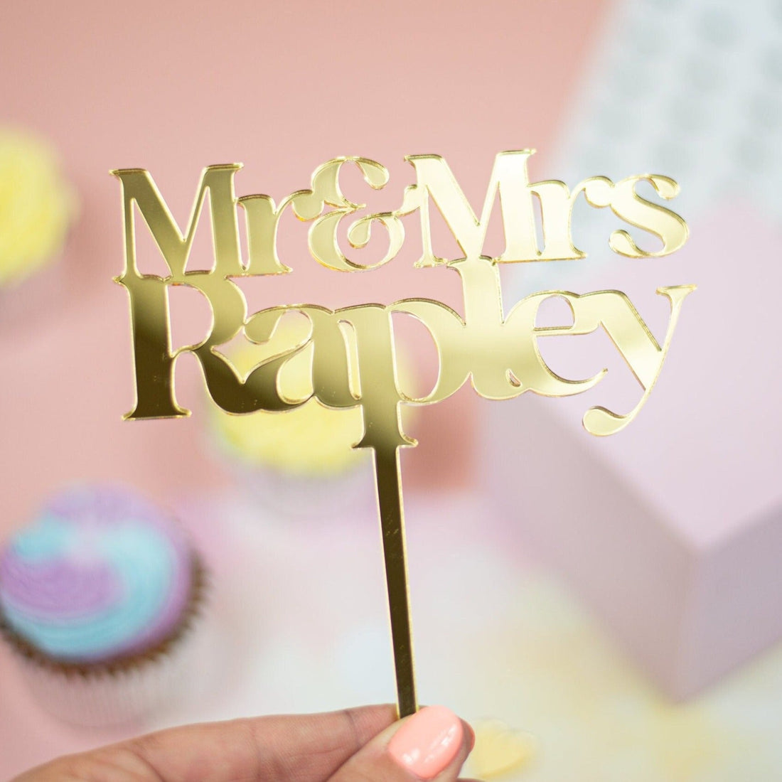 Modern Mr and Mrs Surname Acrylic Cake Topper - Cake Topper Warehouse